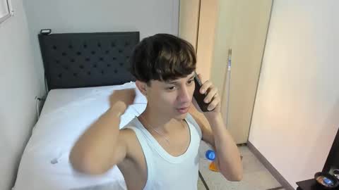 Daniels Cruz online show from December 2025 03:52:02 PM