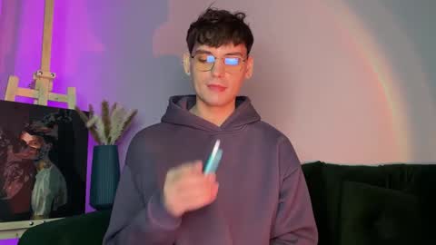 danieltuckerr online show from February 2026 05:24:01 PM