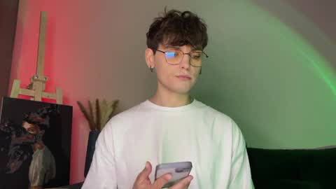 danieltuckerr online show from April 2026 05:03:02 PM