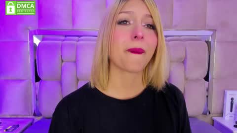 Snapshot of daniiela_beteche777 chatting on February 2026 07:06:01 PM DANIELA online show from February 2026 07:06:01 PM