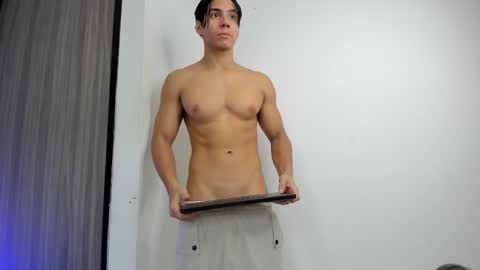 daniisus online show from November 2025 11:25:01 AM