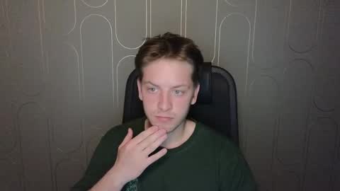 Snapshot of danila_trezzini chatting on April 2026 08:22:01 PM danila online show from April 2026 08:22:01 PM