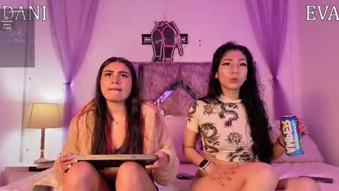 Snapshot of danilu_eva21 chatting on February 2026 06:50:02 PM Danilu and Eva online show from February 2026 06:50:02 PM