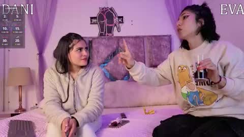 Snapshot of danilu_eva21 chatting on February 2026 06:52:01 PM Danilu and Eva online show from February 2026 06:52:01 PM