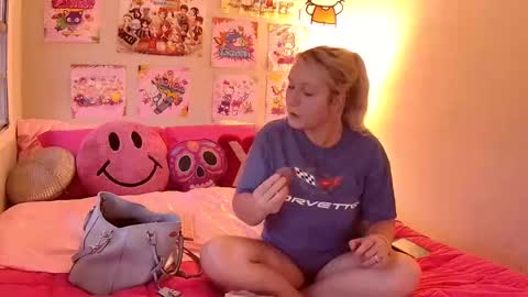 Dani And Daddy online show from May 2026 12:29:01 AM