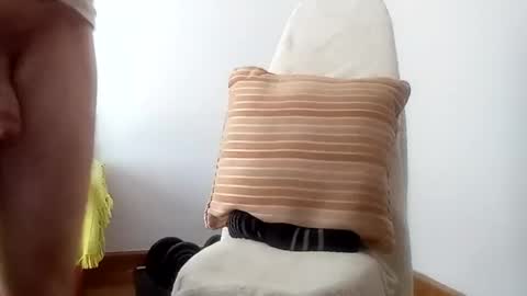 daniroca8 online show from April 2026 02:15:02 PM