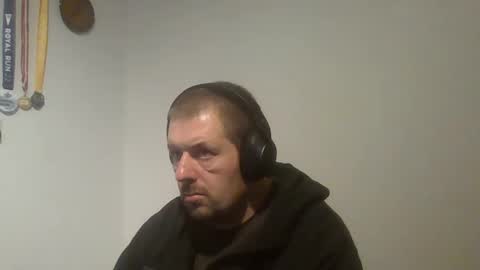 danishman1980 online show from December 2024 07:47:01 AM