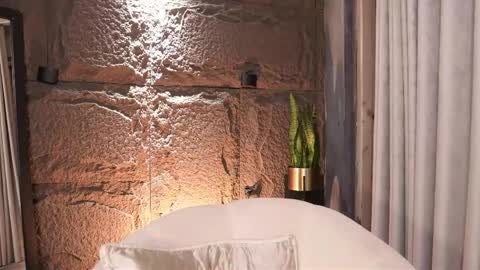 Dann saenz online show from April 2026 09:39:33 PM