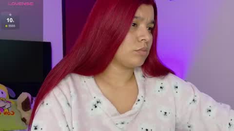 Snapshot of danna_luu chatting on July 2026 03:23:02 AM Danna online show from July 2026 03:23:02 AM