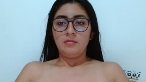 Snapshot of danna_peterson chatting on February 2025 08:34:01 PM Danna online show from February 2025 08:34:01 PM