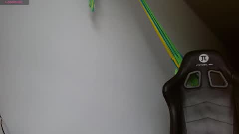 Snapshot of danna_peterson chatting on October 2025 08:52:01 PM Danna online show from October 2025 08:52:01 PM