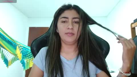 Snapshot of danna_peterson chatting on July 2026 12:47:02 AM Danna online show from July 2026 12:47:02 AM