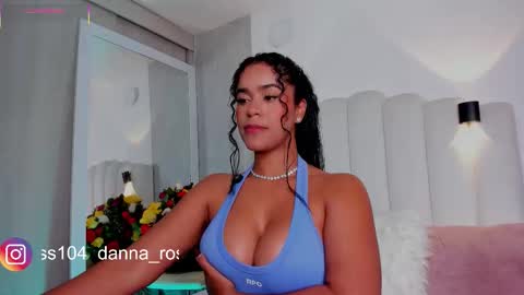 danna ross101 online show from February 2026 03:18:01 AM