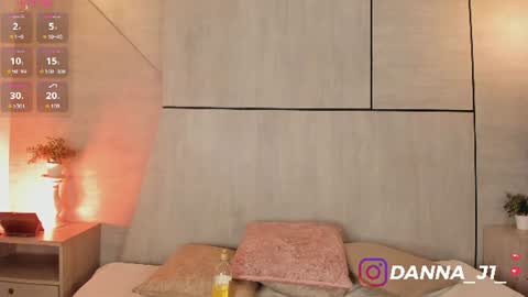 Danna online show from July 2026 07:31:02 PM