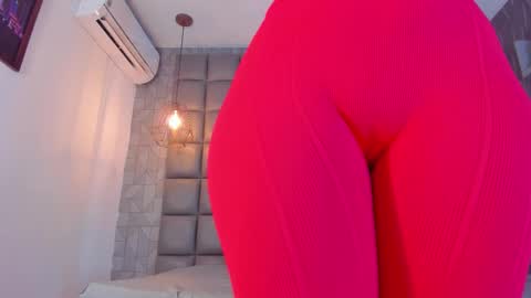 Snapshot of dannavelvet chatting on February 2026 11:51:01 AM Danna online show from February 2026 11:51:01 AM