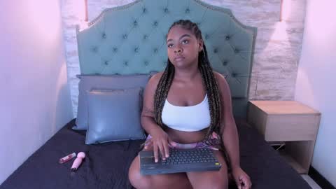 Snapshot of dannawhisper chatting on May 2026 11:40:01 AM Dannawhisper online show from May 2026 11:40:01 AM