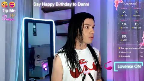Snapshot of dannihotboy02 chatting on May 2026 09:01:02 PM danni online show from May 2026 09:01:02 PM