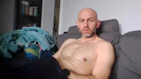 Snapshot of danny81boy chatting on April 2026 10:07:02 AM danny81boy online show from April 2026 10:07:02 AM
