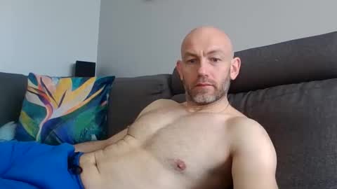 Snapshot of danny81boy chatting on May 2026 09:37:01 AM danny81boy online show from May 2026 09:37:01 AM