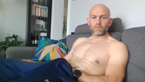 Snapshot of danny81boy chatting on May 2026 10:02:02 AM danny81boy online show from May 2026 10:02:02 AM