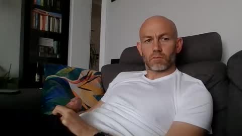Snapshot of danny81boy chatting on June 2026 08:46:02 AM danny81boy online show from June 2026 08:46:02 AM