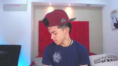 Snapshot of danny__santoro chatting on December 2025 01:19:01 PM Danny online show from December 2025 01:19:01 PM
