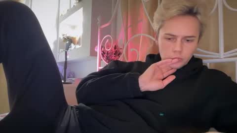 danny online show from December 2025 01:20:02 PM