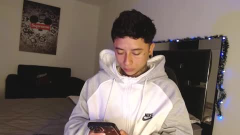 Danny  online show from December 2024 12:04:01 AM