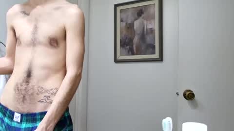 Snapshot of dannynoww chatting on January 2025 06:52:01 PM danny online show from January 2025 06:52:01 PM