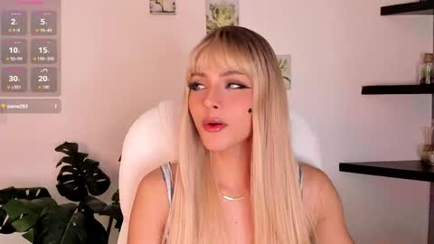 Snapshot of dannysastar_ chatting on May 2026 05:26:02 AM DANNYSA online show from May 2026 05:26:02 AM