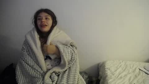 Snapshot of dannytargaryen chatting on December 2024 08:45:02 AM dannytargaryen online show from December 2024 08:45:02 AM