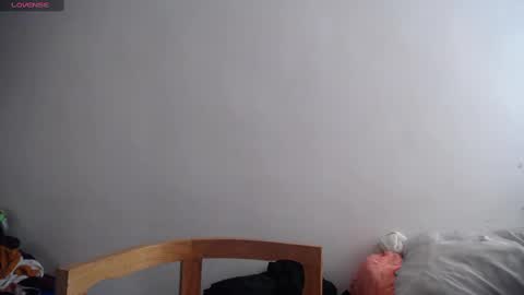 Snapshot of dannytargaryen chatting on December 2024 06:34:01 PM dannytargaryen online show from December 2024 06:34:01 PM