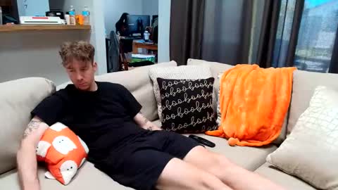 Snapshot of dannythreeyway chatting on October 2025 05:03:01 PM DannyThreeWay online show from October 2025 05:03:01 PM