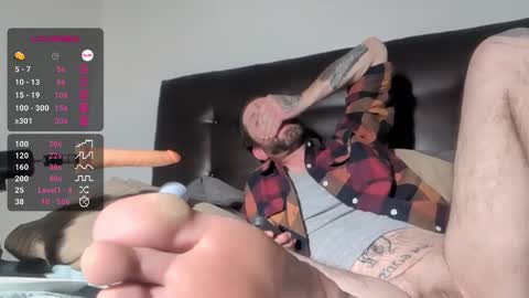 danooo1984 online show from December 2025 08:43:01 AM