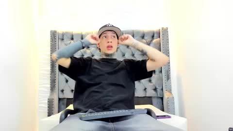 dante_armstrong online show from December 2025 03:48:01 AM