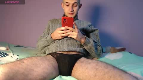 dante_bear online show from November 2025 03:09:02 AM