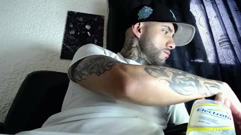 dante_d_angelo_ online show from October 2025 07:25:01 PM