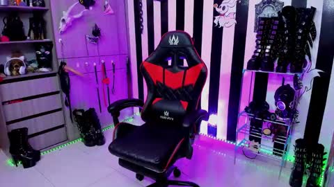 Snapshot of dante_infernos chatting on March 2025 12:59:02 PM Dante online show from March 2025 12:59:02 PM