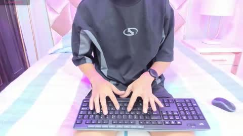 Snapshot of dante_x06 chatting on January 2026 12:18:01 PM dante_x06 online show from January 2026 12:18:01 PM