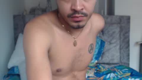 Snapshot of dante_zue chatting on December 2025 07:43:01 PM Dante zue online show from December 2025 07:43:01 PM