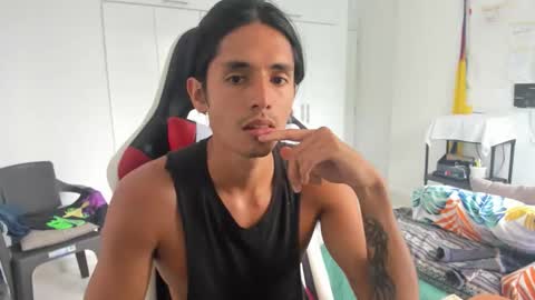 X Dante7373574 online show from October 2025 03:23:02 PM