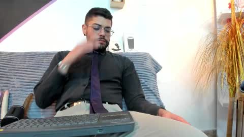 Snapshot of dantewinter_ chatting on February 2026 04:12:02 AM Dante Winter online show from February 2026 04:12:02 AM