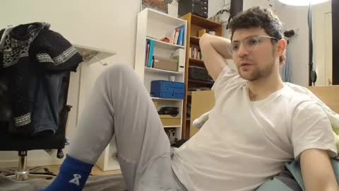 Daniel online show from February 2025 08:40:01 PM