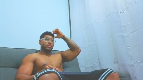 Snapshot of dany_dryy chatting on April 2026 02:42:02 AM Dany online show from April 2026 02:42:02 AM