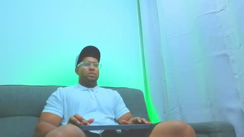 Snapshot of dany_dryy chatting on May 2026 02:06:02 AM Dany online show from May 2026 02:06:02 AM