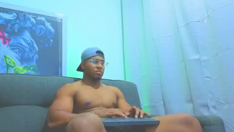 Snapshot of dany_dryy chatting on June 2026 03:30:01 AM Dany online show from June 2026 03:30:01 AM