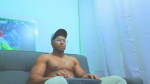 Snapshot of dany_dryy chatting on June 2026 04:07:02 AM Dany online show from June 2026 04:07:02 AM