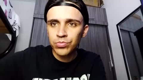 Daniel online show from October 2025 11:48:02 PM