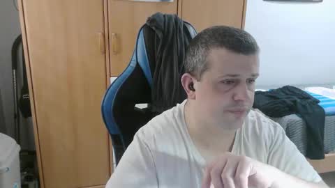 danysanchez1981 online show from March 2026 02:43:01 PM