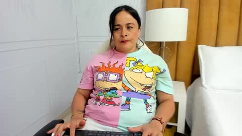 Snapshot of daphne81_ chatting on February 2025 08:21:02 AM Daphne online show from February 2025 08:21:02 AM